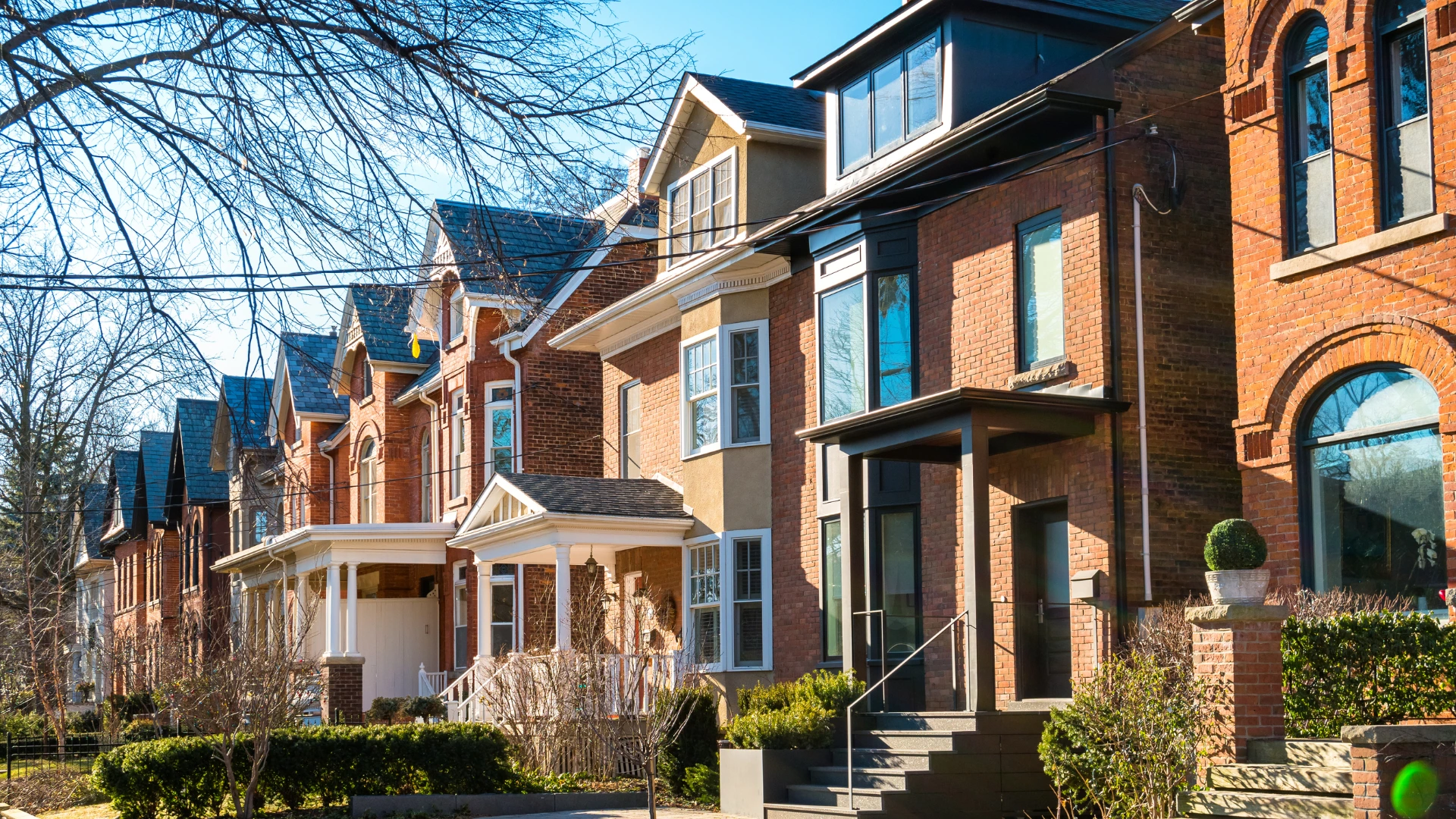 The Hidden Cost of Overpricing Your Home