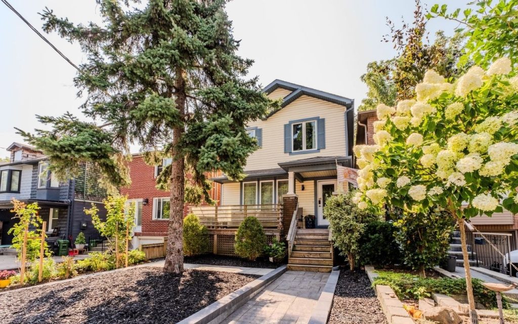 15 Battenberg Avenue